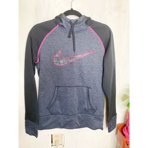 Nike Therma-Fit sweatshirt